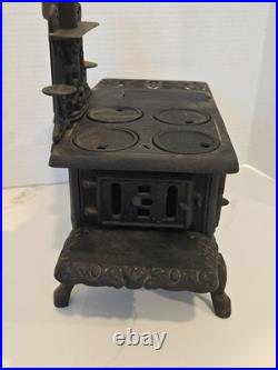 Vintage Crescent Cast Iron Wood Stove Salesman Sample with Pots & Pans USA EUC