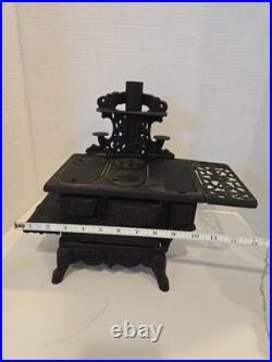 Vintage Crescent Cast Iron Wood Stove Salesman Sample with Pots & Pans USA EUC
