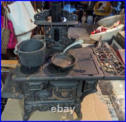 Vintage Crescent Salesmens Sample Large 10 Miniature Cast Iron Cook Stove