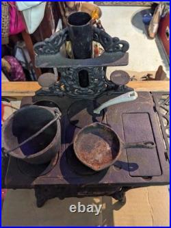Vintage Crescent Salesmens Sample Large 10 Miniature Cast Iron Cook Stove