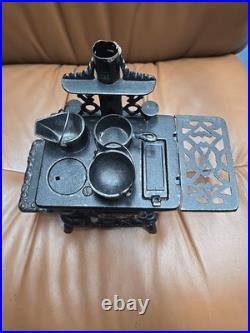 Vintage Crescent Salesmens Sample Large 10 Miniature Cast Iron Cook Stove With
