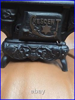 Vintage Crescent Salesmens Sample Large 10 Miniature Cast Iron Cook Stove With