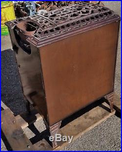 Vintage Fancy Brown Enamel Woodbine Wood stove, Very Good Condition