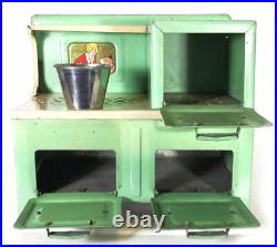 Vintage Little Orphan Annie Child's Electric Toy Stove with Oven Range (1930's)