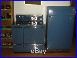 Vintage MCM 50s General Electric Stove & Refrigerator Electric Blue & they WORK