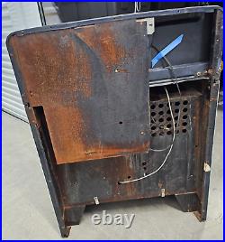 Vintage O'Keefe & Merritt 55-280-2 Range with Broiler, warmer, griddle & timer