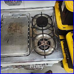 Vintage O'Keefe & Merritt 55-280-2 Range with Broiler, warmer, griddle & timer