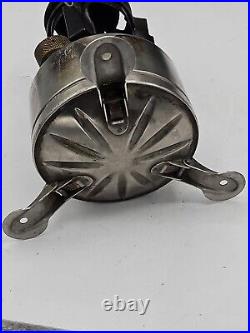 Vintage Old WWII WW2 Army Military U. S Aladdin 1945 Pocket Field Gas Cook Stove