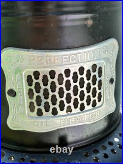 Vintage Perfection #525 Kerosene Oil Heater Portable Cabin Stove Clean Condition