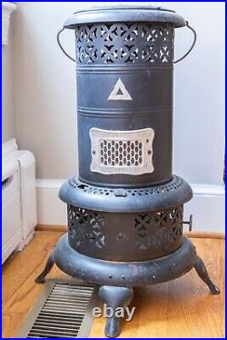Vintage Perfection No. 525 Kerosene Oil Heater with Tank