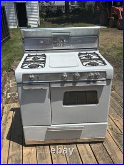 Vintage / Retro 1950s Kenmore Stove / Oven. Unsure If Working. As-is Condition