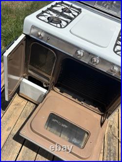 Vintage / Retro 1950s Kenmore Stove / Oven. Unsure If Working. As-is Condition