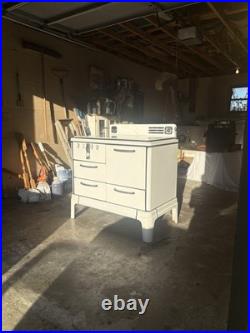 Vintage Roper White Enamel Gas Stove 1940s Antique Kitchen Range Chrome Handles