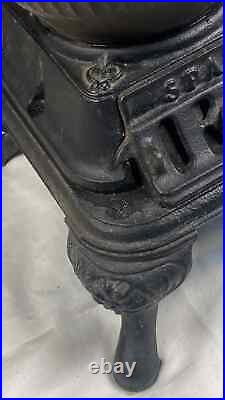 Vintage SPARK Antique Miniature Salesman Sample Cast Iron Pot 14