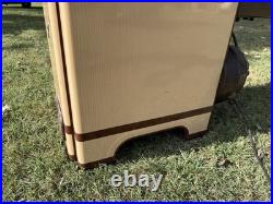 Vintage Siegler Oil Burning Stove/Heater with Amp Blower Model 400-U NICE