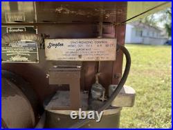 Vintage Siegler Oil Burning Stove/Heater with Amp Blower Model 400-U NICE