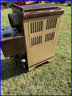 Vintage Siegler Oil Burning Stove/Heater with Amp Blower Model 400-U NICE