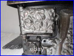 Vintage Superior Salesman's Sample Miniature Toy Stove