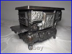 Vintage Superior Salesman's Sample Miniature Toy Stove