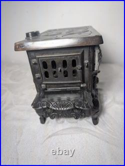 Vintage Superior Salesman's Sample Miniature Toy Stove