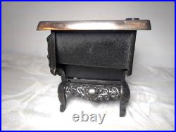 Vintage Superior Salesman's Sample Miniature Toy Stove