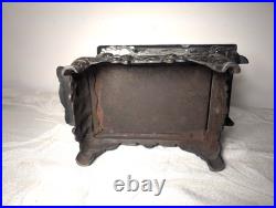 Vintage Superior Salesman's Sample Miniature Toy Stove