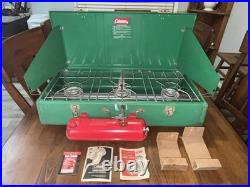 Vintage Unfired 1973 Coleman Model 426D 3-Burner Camp Stove Green
