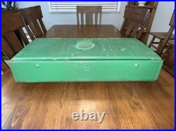 Vintage Unfired 1973 Coleman Model 426D 3-Burner Camp Stove Green