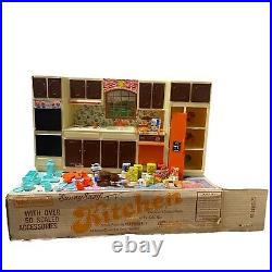 Vintage WOLVERINE Sunny Suzy Kitchen With Box + Accessories Stove Fridge Barbie