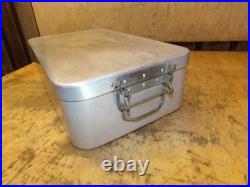 Vintage WW11 1944 AGMCO COLEMAN MODEL 523 MILITARY STOVE WITH CASE &BROCHURE