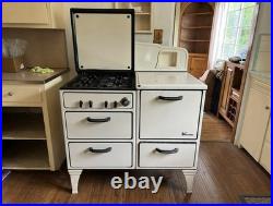 Vintage Wedgewood stove