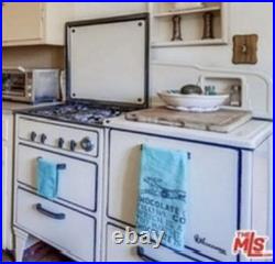 Vintage Wedgewood stove