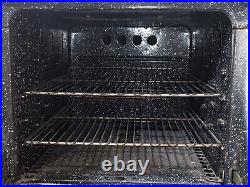 Vintage White Wedgewood Stove, 4 Burners/Griddle, Oven/Broiler, 40 All Original