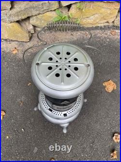 Vintage Working 560 Perfection Oil Kerosene Parlor Cabin Porch Heater Stove