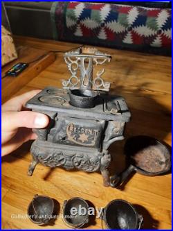 Vintage lot Crescent queen Cast Iron Wood Stove Salesman Sample Toy accessories