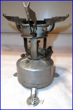 WW2 M-1942 US Military Issue Single Burner Field Stove 1945 with Tool