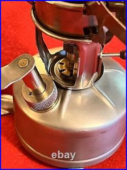 WWII Mountain/Ski Stove M1942-MOD. (ALADDIN 1945) Complete NEAR MINT