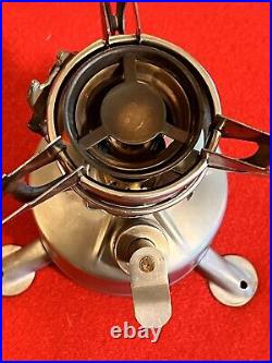 WWII Mountain/Ski Stove M1942-MOD. (ALADDIN 1945) Complete NEAR MINT