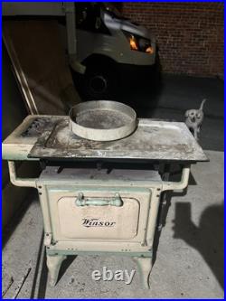 Winsor Antique Cast Iron Wood Burning Stove