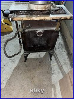 Winsor Antique Cast Iron Wood Burning Stove