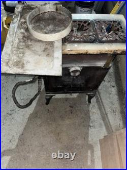 Winsor Antique Cast Iron Wood Burning Stove
